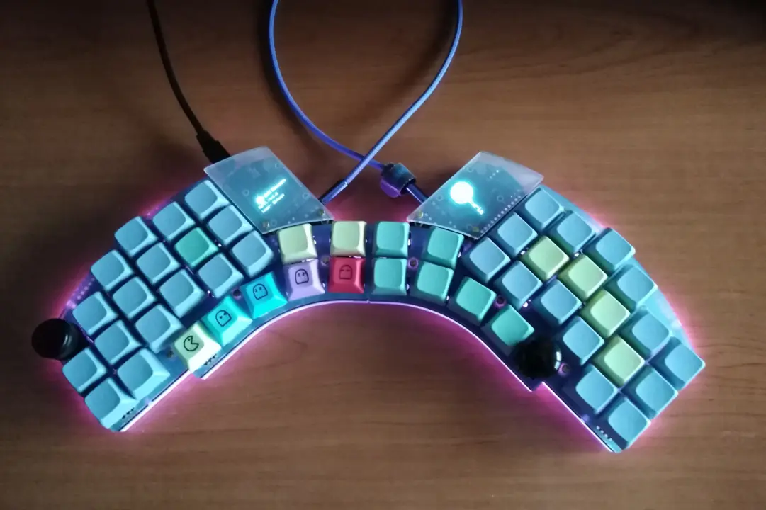 Otra imagen del teclado terminado.